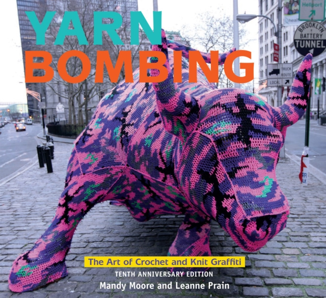 E-kniha Yarn Bombing Mandy Moore