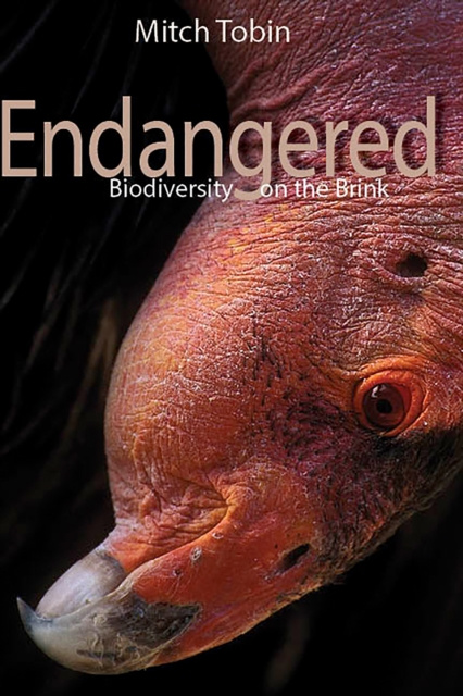 E-knjiga Endangered Mitch Tobin