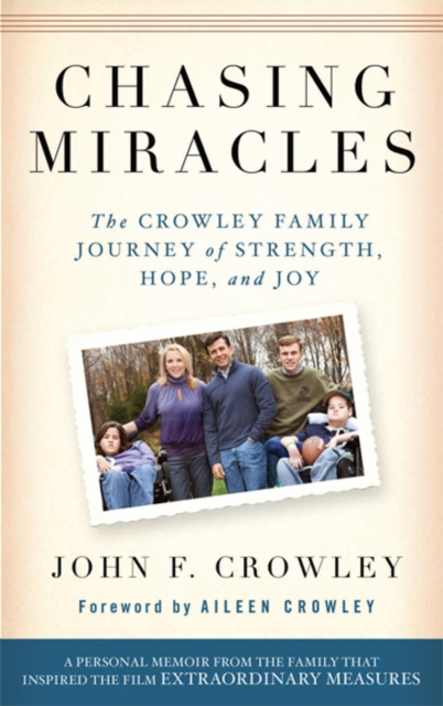 E-knjiga Chasing Miracles John Crowley