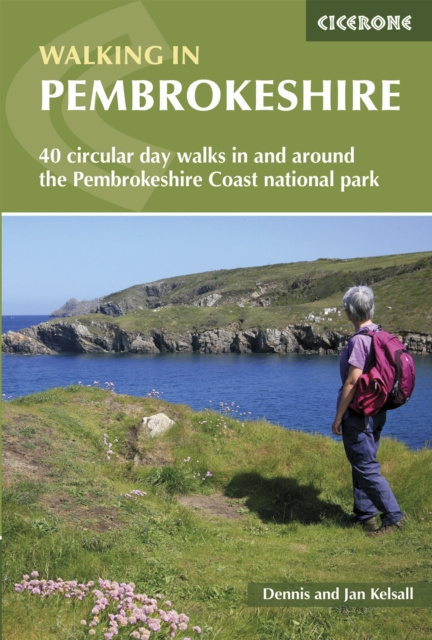 E-kniha Walking in Pembrokeshire Dennis Kelsall