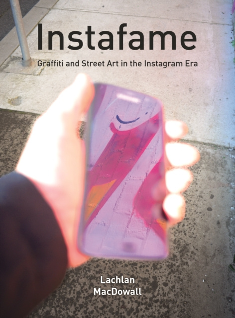 E-knjiga Instafame Lachlan MacDowall