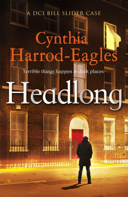 E-knjiga Headlong Cynthia Harrod-Eagles