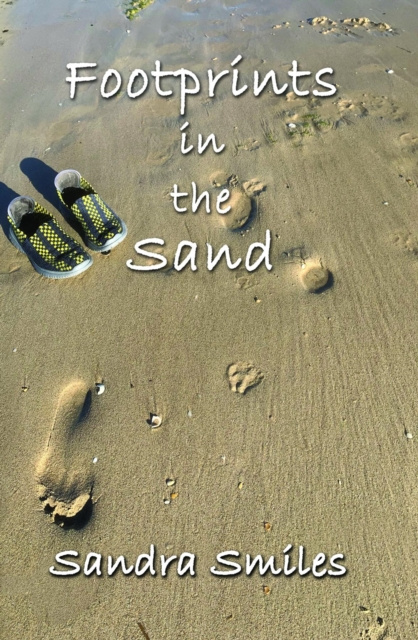 E-knjiga Footprints in the Sand Sandra Smiles