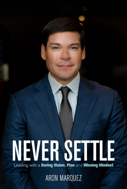 E-knjiga Never Settle Aron Marquez