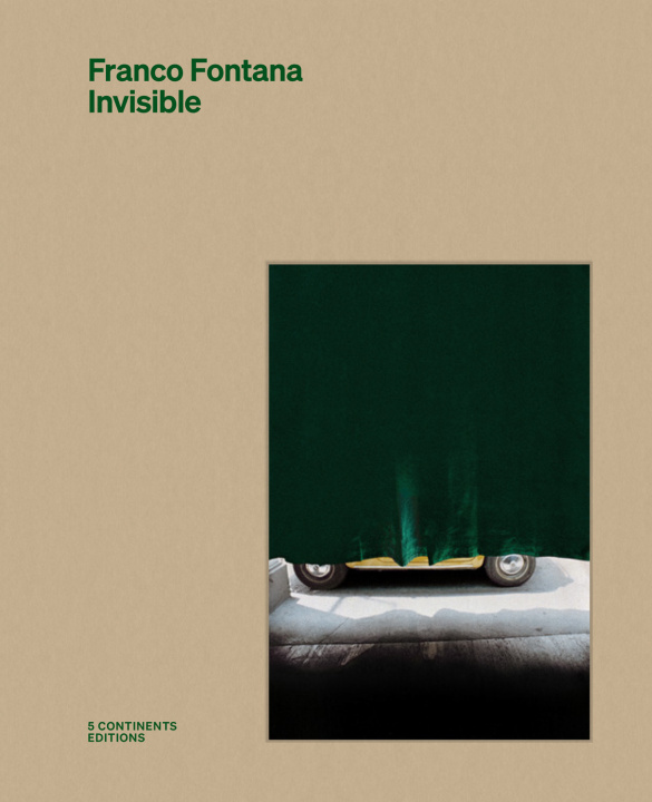 Könyv Invisible 