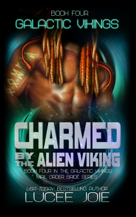 Buch Charmed by the Alien Viking Lucee Joie