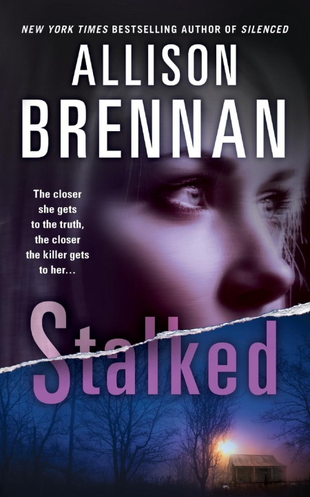Knjiga Stalked 
