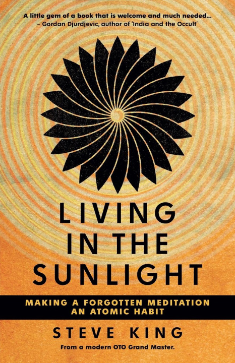 Kniha Living in the Sunlight 
