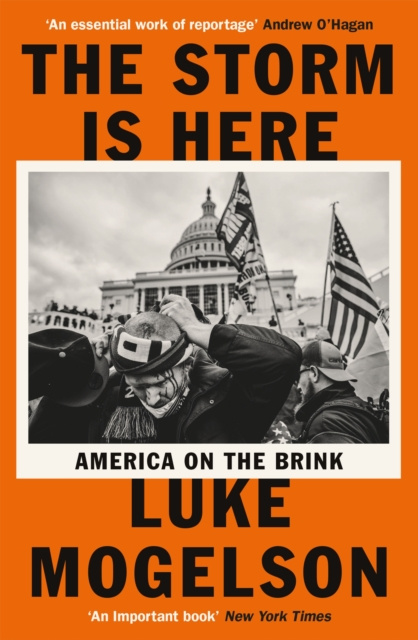 E-knjiga Storm is Here Luke Mogelson