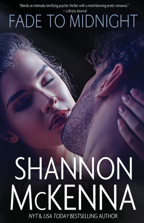 Boek Fade to Midnight Shannon McKenna