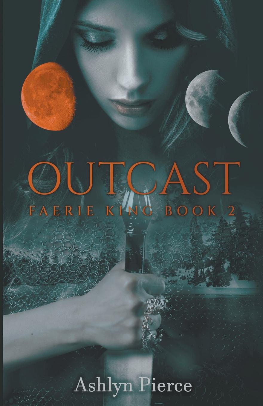 Knjiga Outcast Ashlyn Pierce