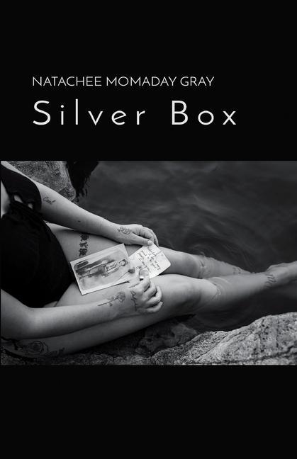Knjiga Silver Box Natachee Momaday Gray