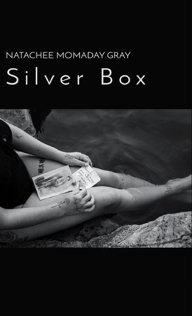 Knjiga Silver Box Natachee Momaday Gray