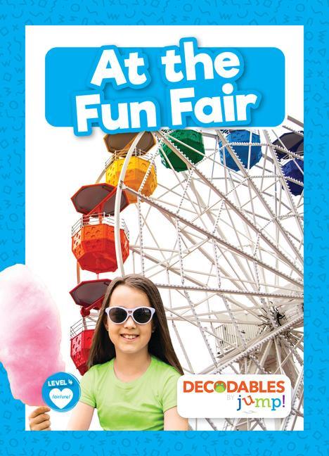 Knjiga At the Fun Fair 