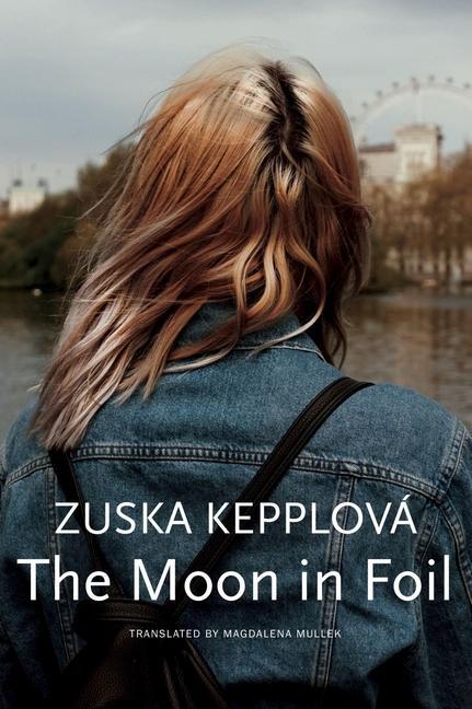 Książka The Moon in Foil Magdalena Mullek