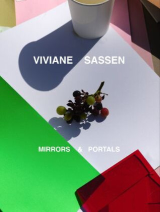 Książka Viviane Sassen: Mirrors & Portals 