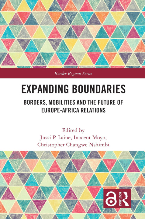 Libro Expanding Boundaries Jussi P. Laine