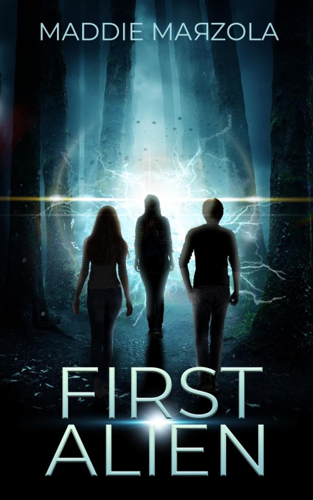 Knjiga First Alien Maddie Marzola