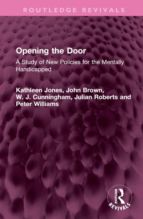 Kniha Opening the Door Kathleen Jones