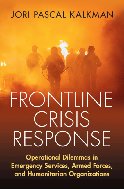 Knjiga Frontline Crisis Response Jori Pascal Kalkman