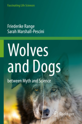 Kniha Wolves and Dogs Friederike Range