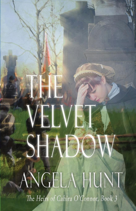 Książka The Velvet Shadow Angela E Hunt