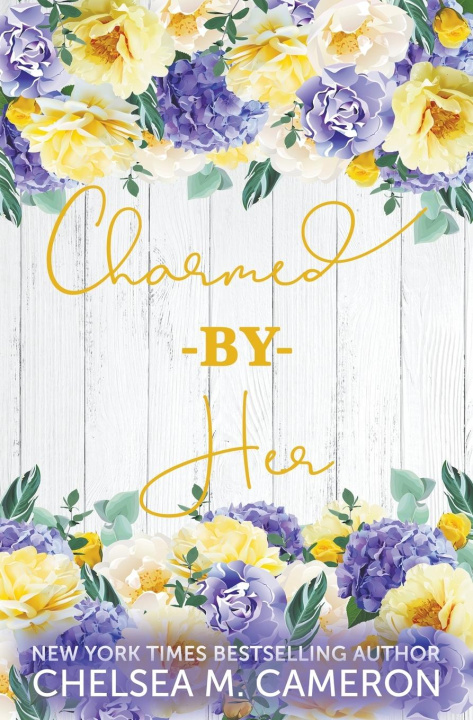 Boek Charmed by Her Chelsea M. Cameron