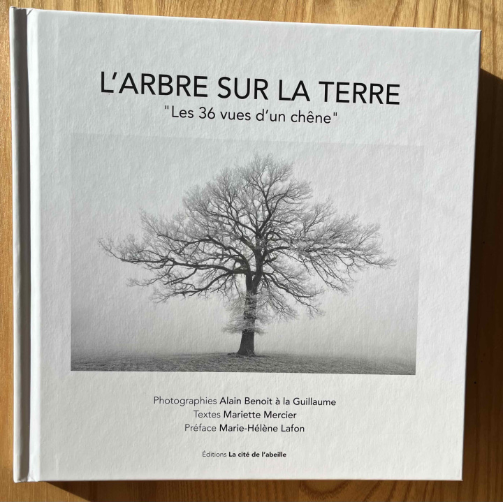Knjiga L'arbre sur la terre MERCIER