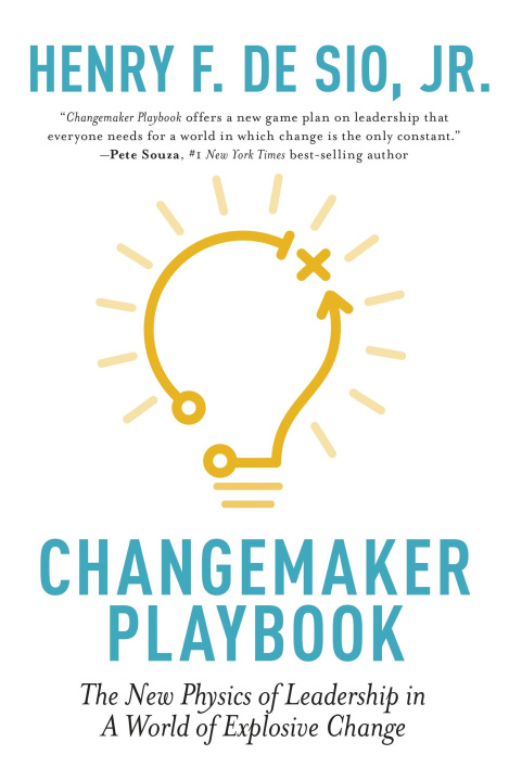 Knjiga Changemaker Playbook Henry De Sio