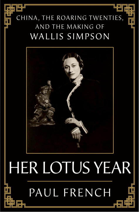 Knjiga Her Lotus Year French