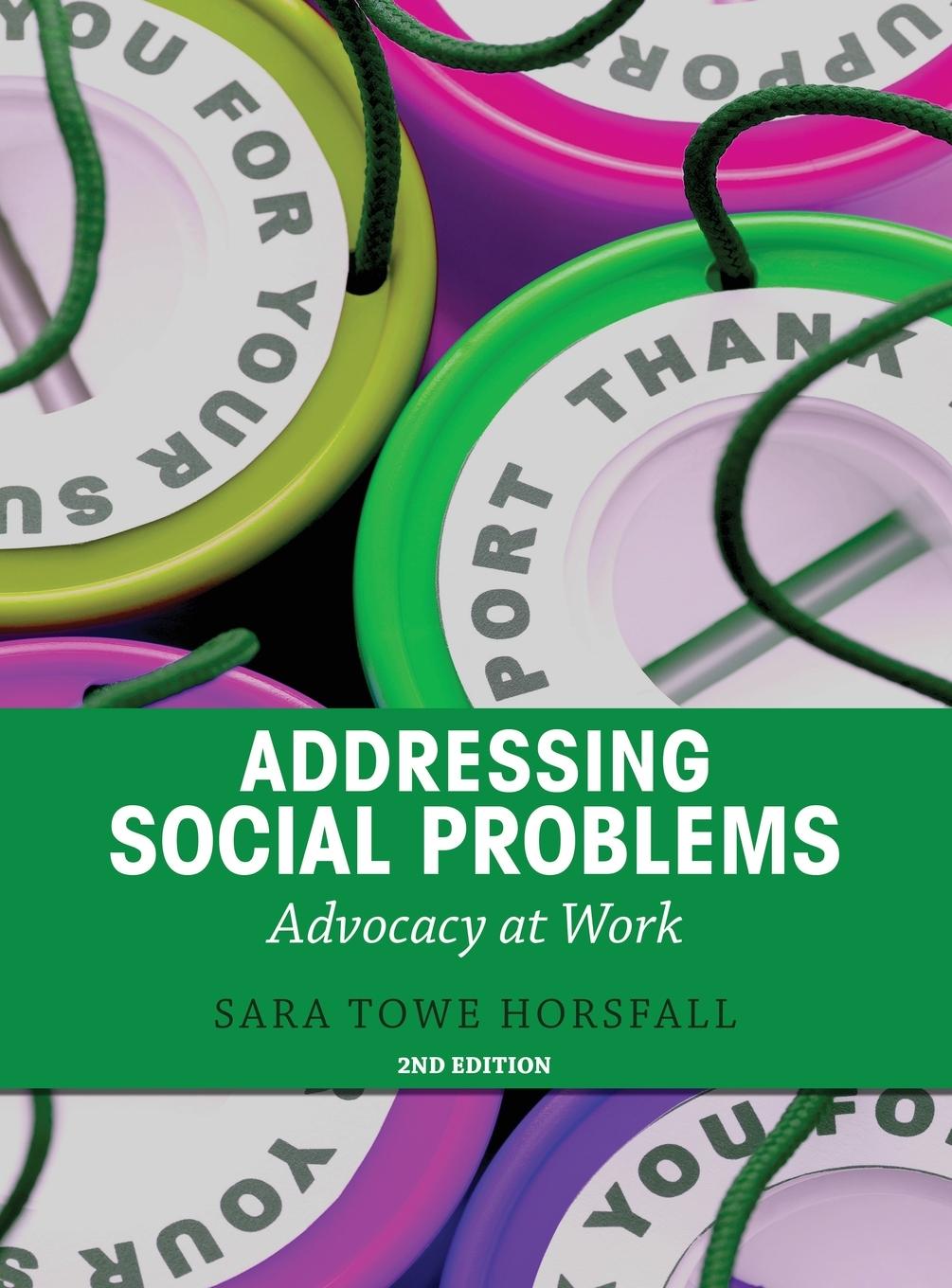 Knjiga Addressing Social Problems Sara Towe Horsfall