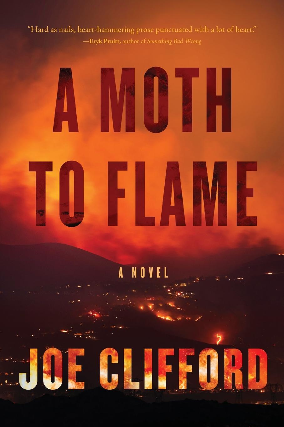 Boek A Moth to Flame Joe Clifford