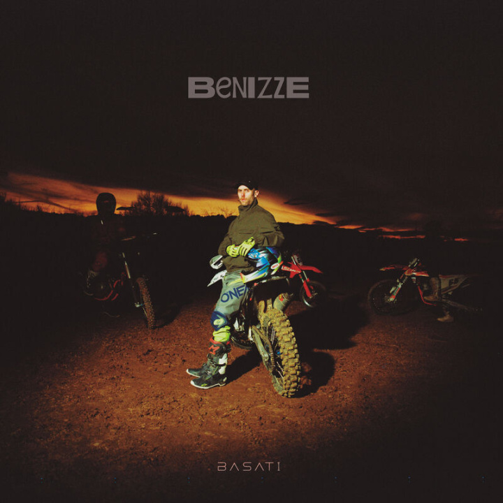 Knjiga BENIZZE * BASATI BENIZZE