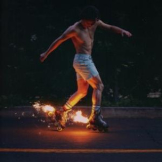 Audio Fireworks&Rollerblades Benson Boone