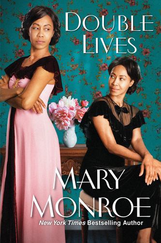 Knjiga Double Lives Monroe