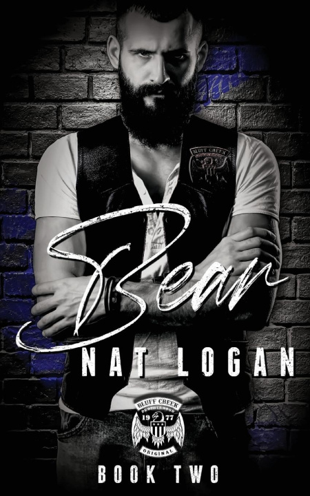 Knjiga Bear Nat Logan