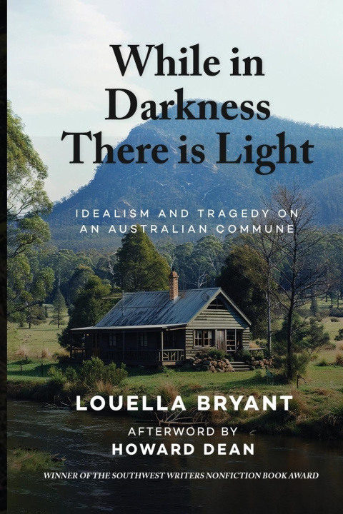 Boek While In Darkness There Is Light Howard Dean