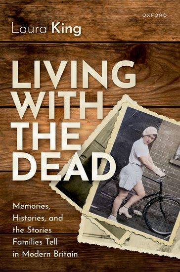 Buch Living with the Dead King