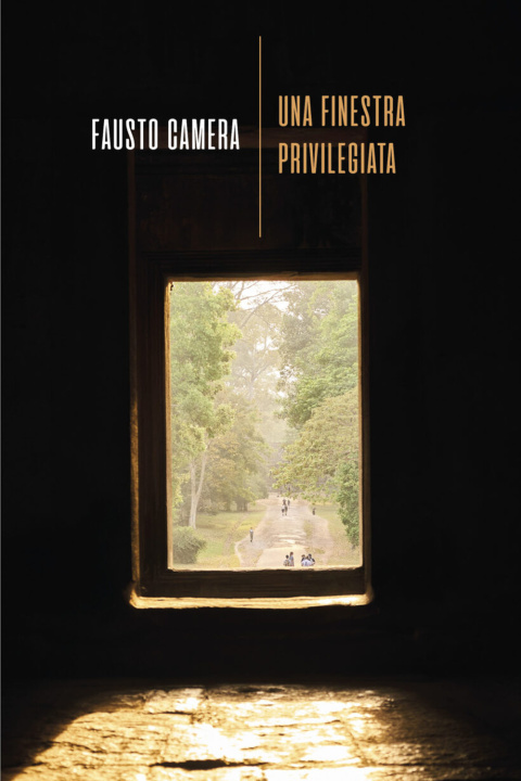 Kniha finestra privilegiata Fausto Camera