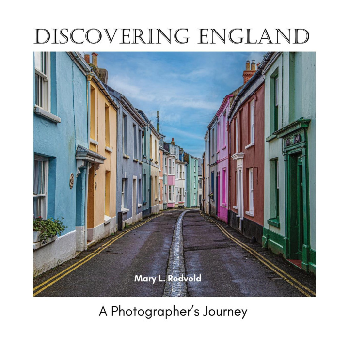 Knjiga Discovering England 