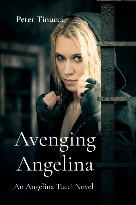 Knjiga Avenging Angelina 