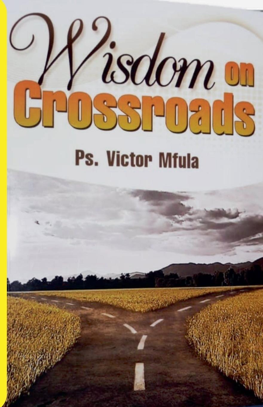 Kniha Wisdom on Crossroads Victor Mfula