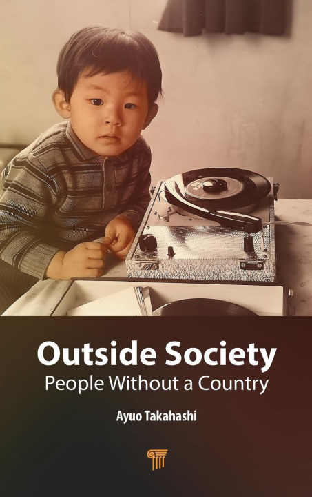 Kniha Outside Society Ayuo Takahashi