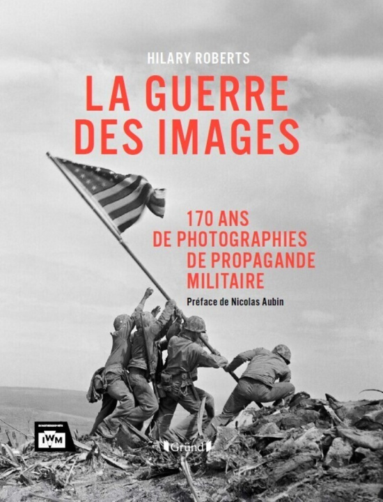 Kniha Camera at war Hilary Roberts