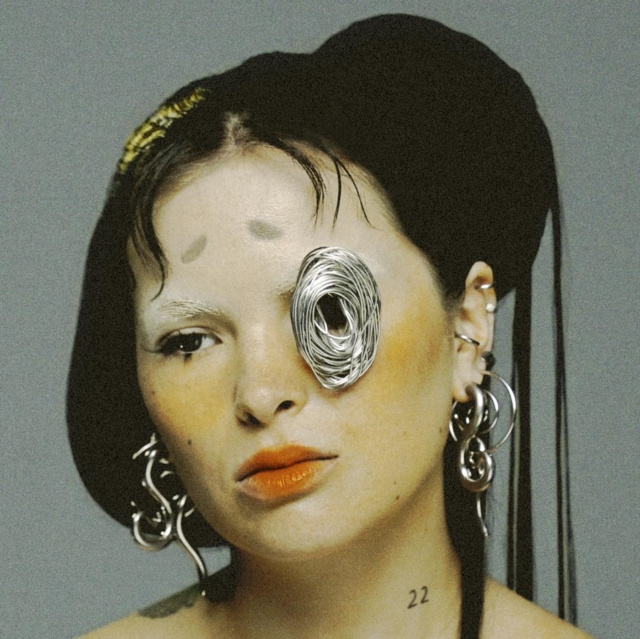 Аудио SAYA Saya Gray