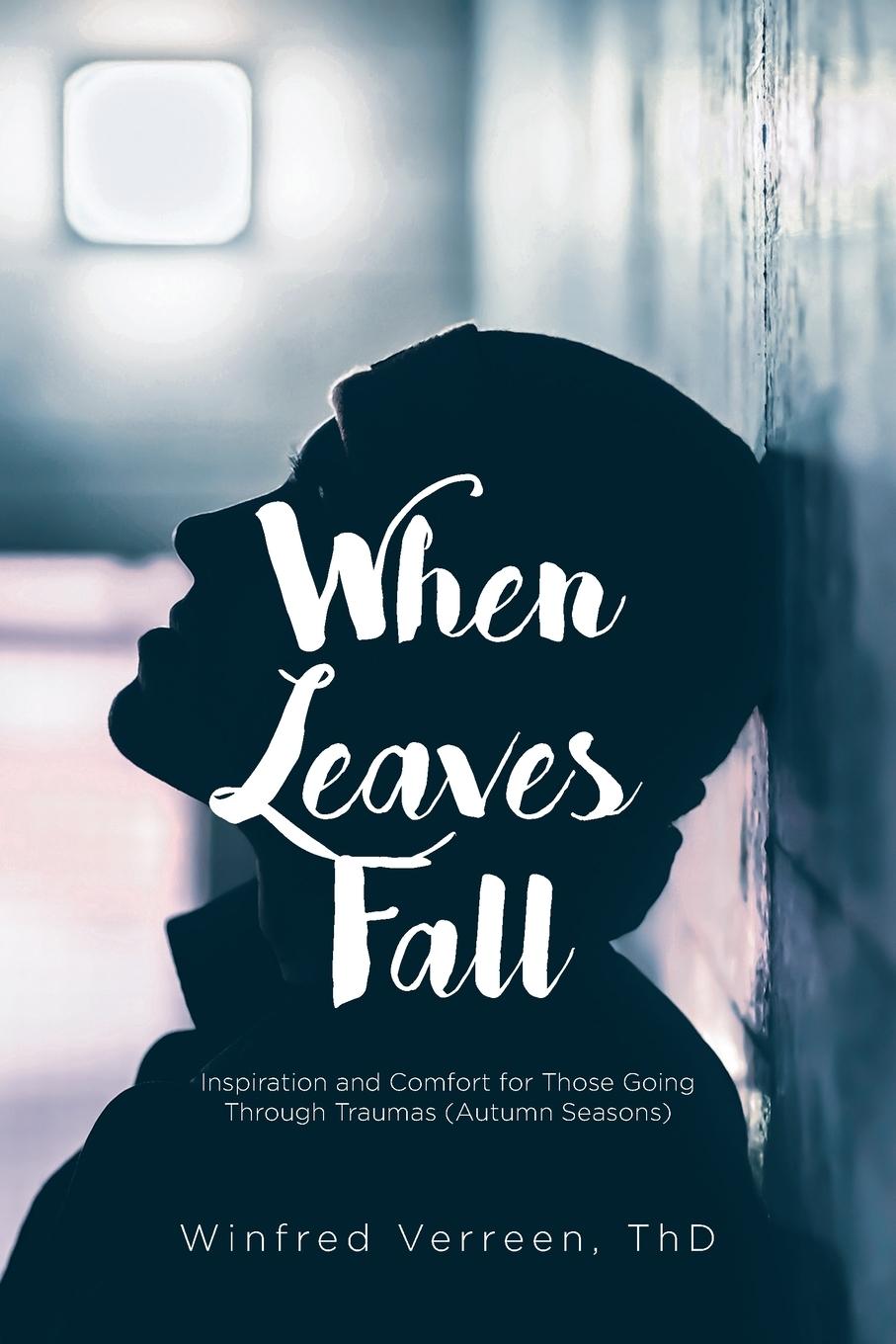 Kniha When Leaves Fall 