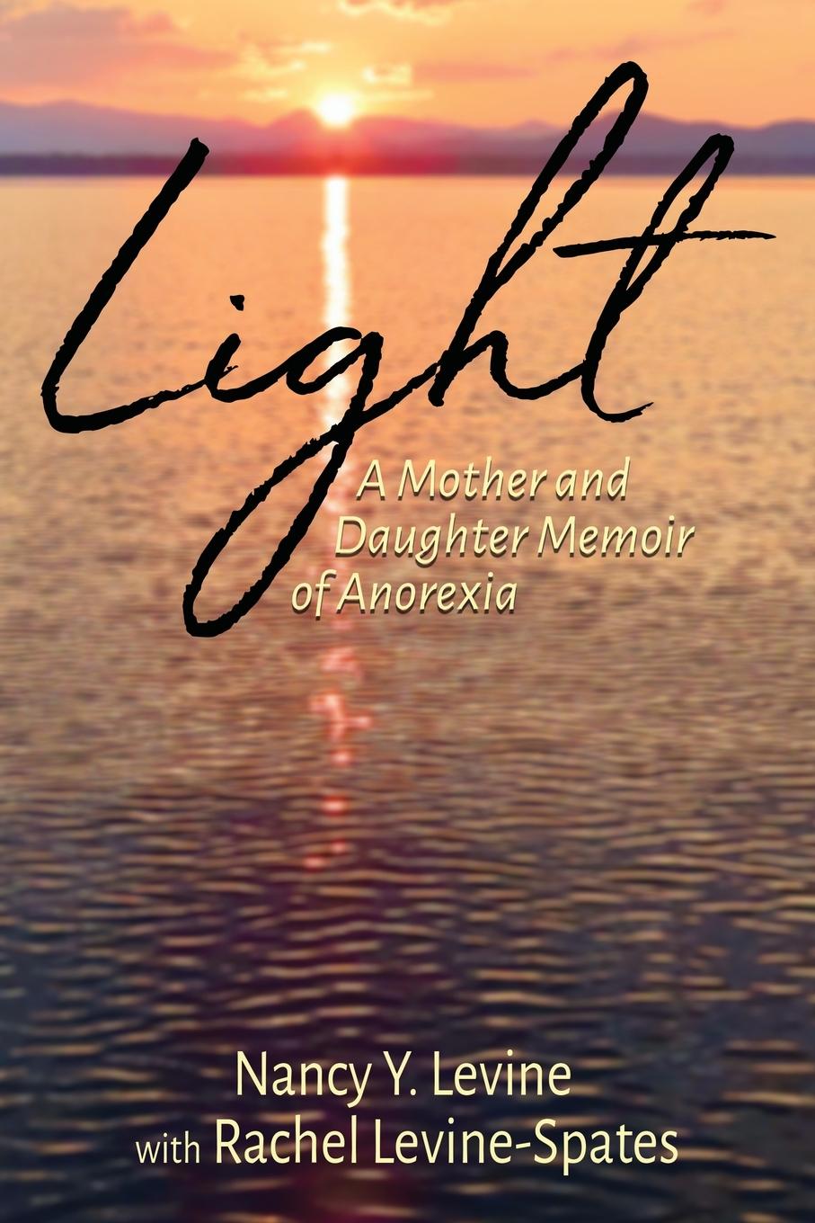Buch Light Nancy Y. Levine