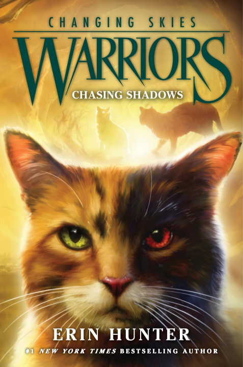 Książka Warriors: Changing Skies #3: Chasing Shadows Erin Hunter