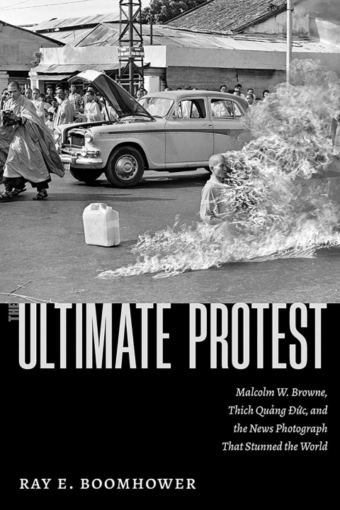 Kniha The Ultimate Protest BOOMHOWER RAY E