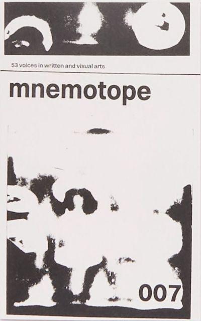 Kniha mnemotope 007 bog bodies press